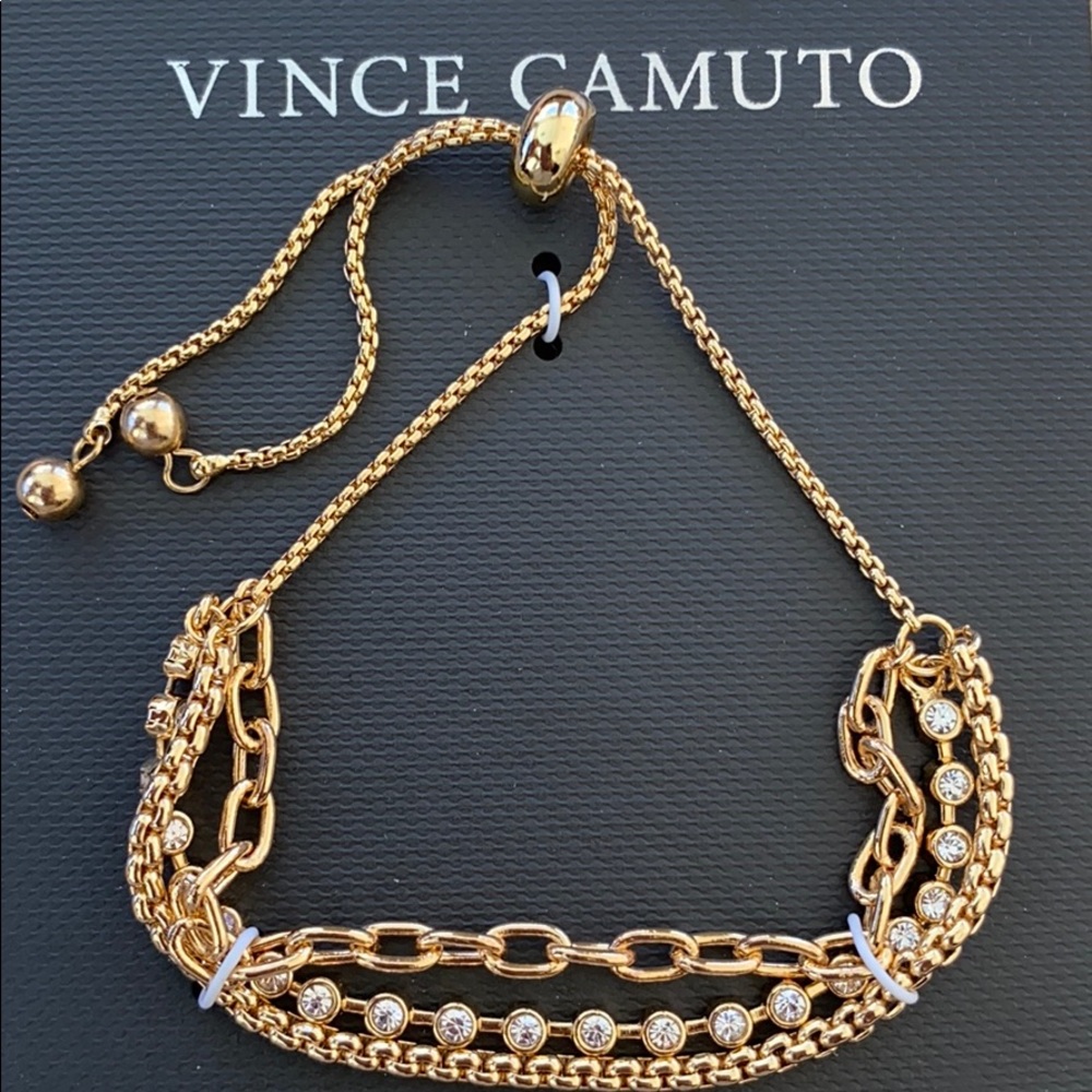 Vince Camuto